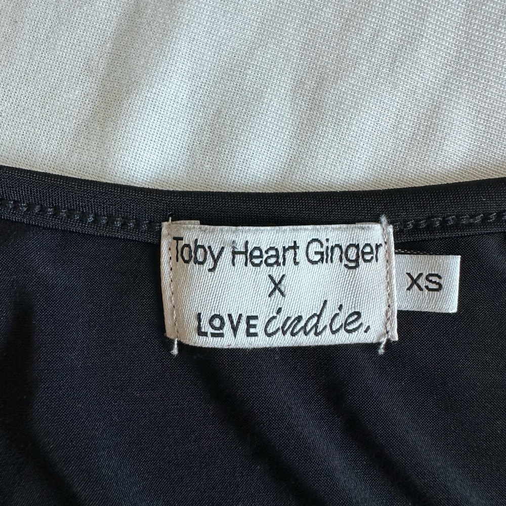 Toby Heart Ginger x Love indie Black Twist-Front Spaghetti Strap Top XS - Picture 12 of 14